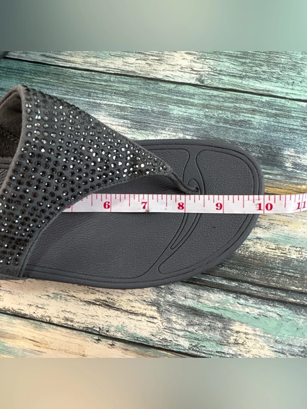 FITFLOP Lulu Flip Flop Sandals 7 Wedge Bling Summer Comfort Gray Crystals Suede
